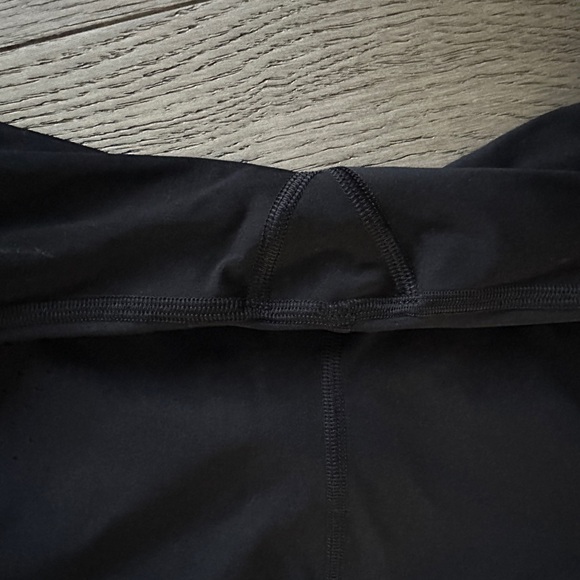 Womens LuLu Lemon Black Athletic Pants - Picture 3 of 5